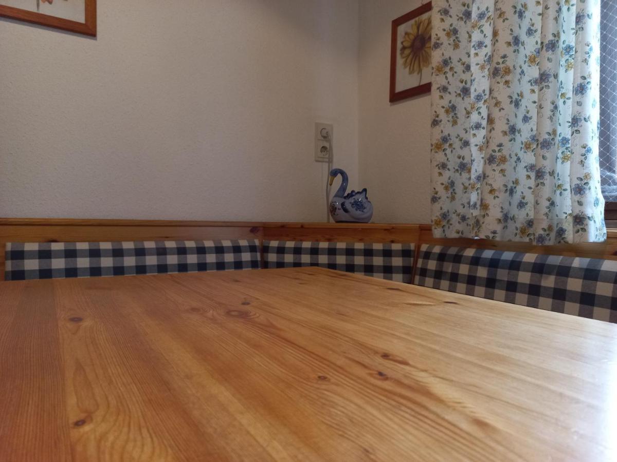 Appartements Direkt Am See グルントルゼー エクステリア 写真