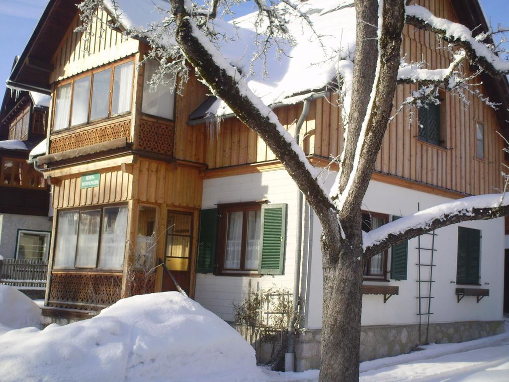 Appartements Direkt Am See グルントルゼー エクステリア 写真