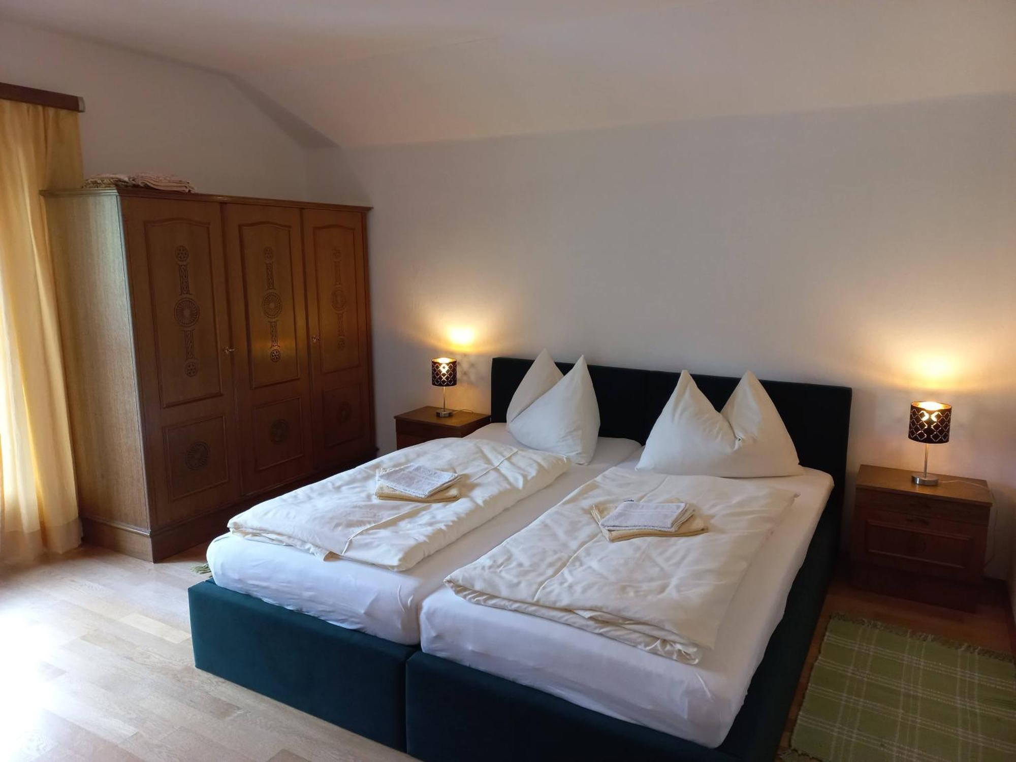 Appartements Direkt Am See グルントルゼー エクステリア 写真